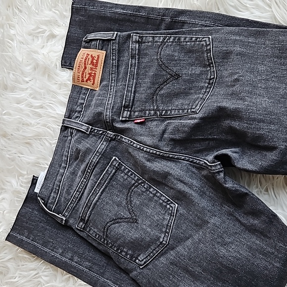 COPY - Levis Wedgie Skinny size 27 - Picture 5 of 7